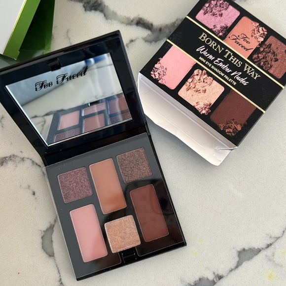Too faced born this way warm ember nudes mini eyeshadow palette - Picture 4 of 7